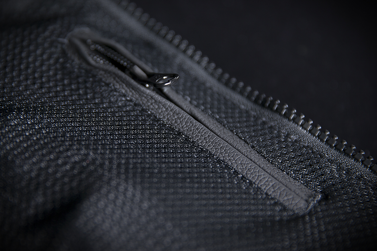 ICON Regulator¢â€žÂ¢ D30‚Â® Stripped Vest - Black - S/M 2830-0395